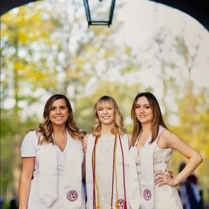 Meet your Posher, Carrie